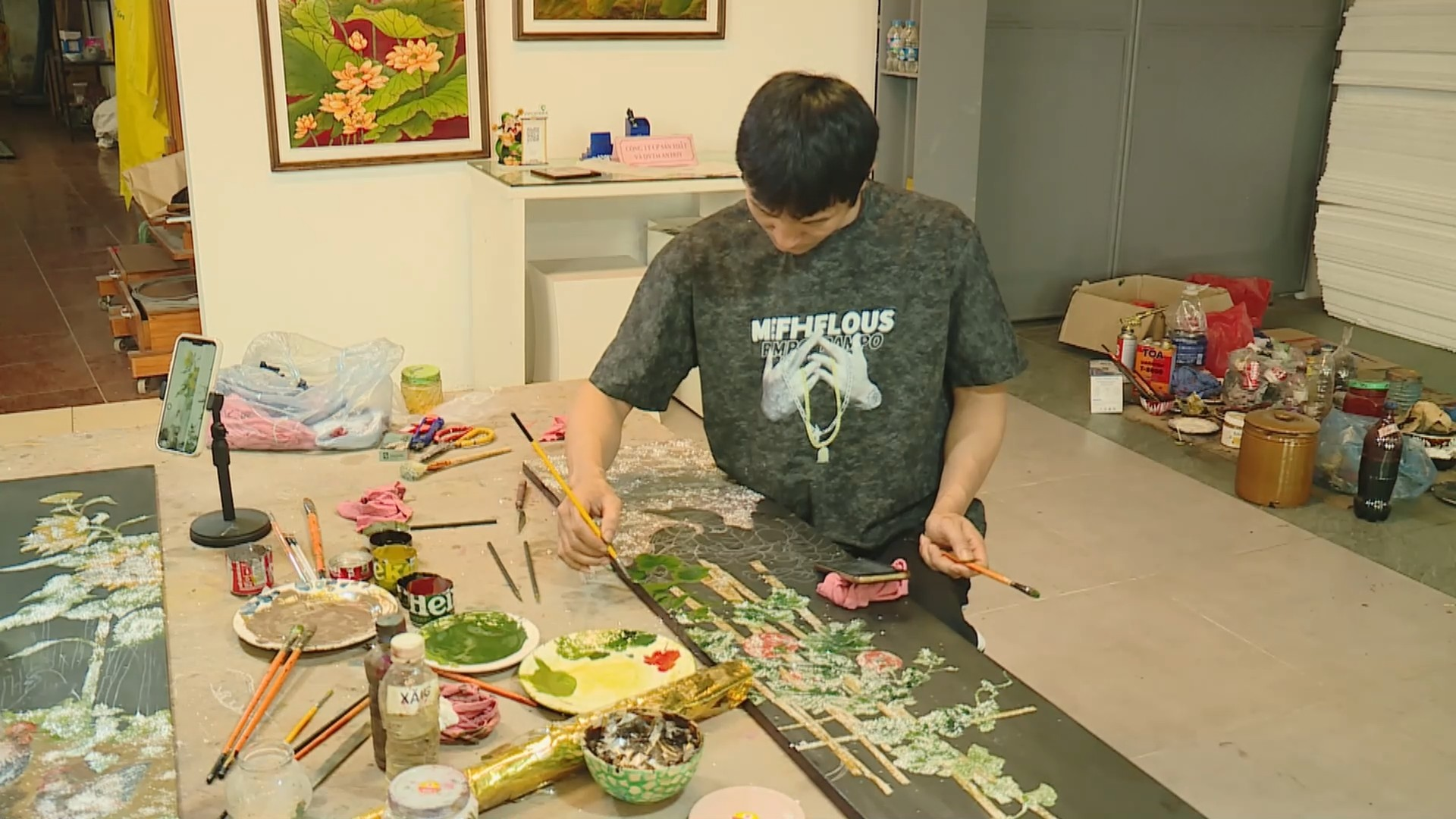 Làng nghề sơn mài Hạ Thái tất bật đơn hàng từ đầu năm