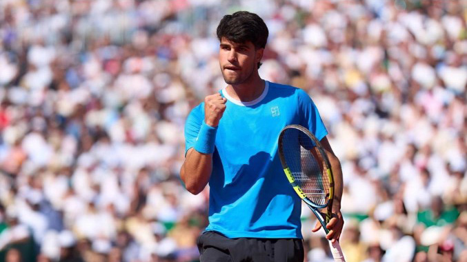 Jannik Sinner và Carlos Alcaraz vào tứ kết Monte Carlo Masters