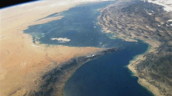 Anh, Mỹ xây dựng kế hoạch khôi phục eo biển Hormuz