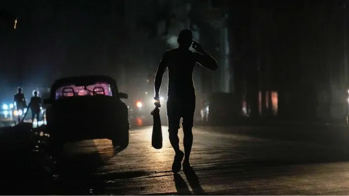 Nga khẳng định ủng hộ Cuba giữa khủng hoảng năng lượng