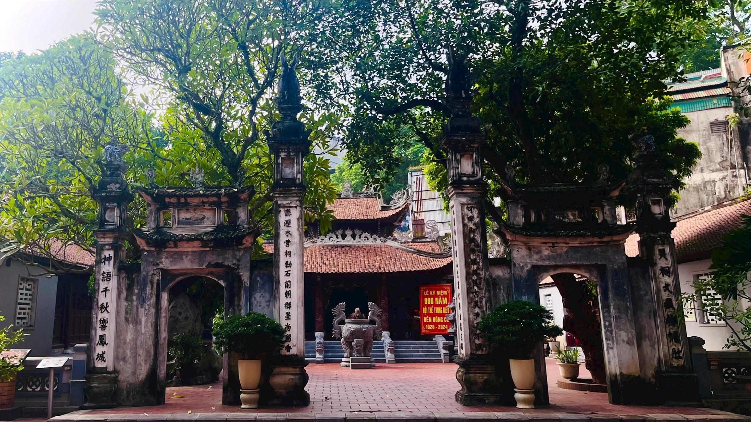 Làng trong phố: Sự giao thoa giữa bản sắc và hiện đại