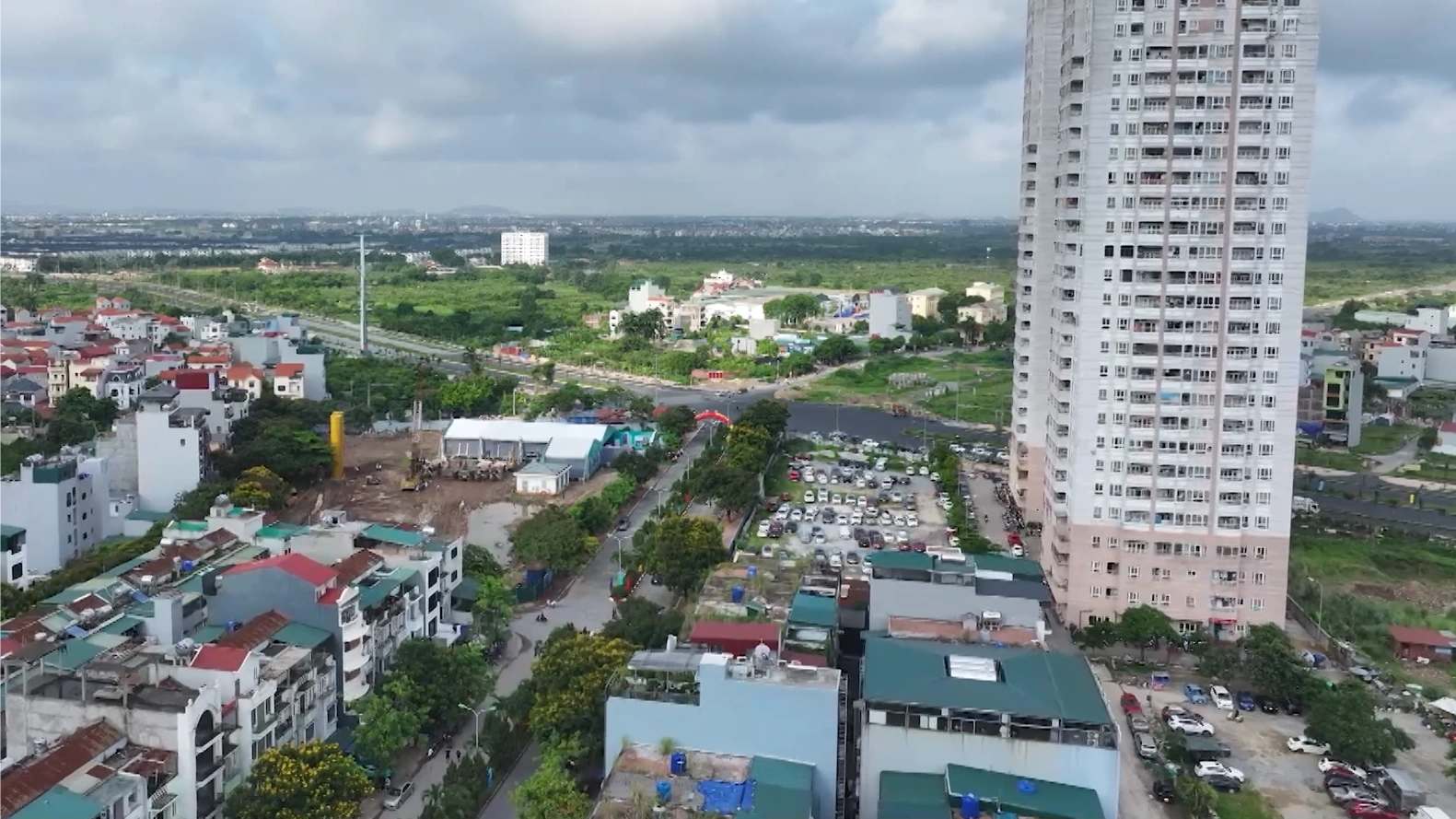 Nguồn cung nhà ở tăng mạnh giúp 'hạ nhiệt' giá BĐS