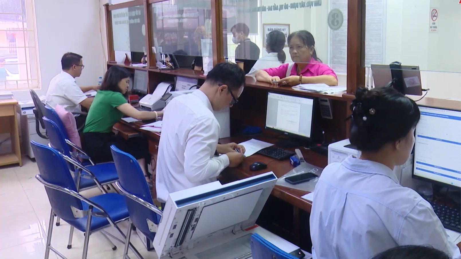 Đề xuất giảm còn 16 giao dịch bắt buộc công chứng