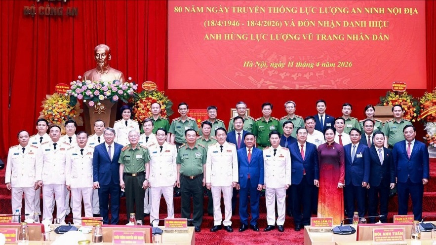 Cục An ninh nội địa đón nhận danh hiệu Anh hùng lực lượng vũ trang nhân dân