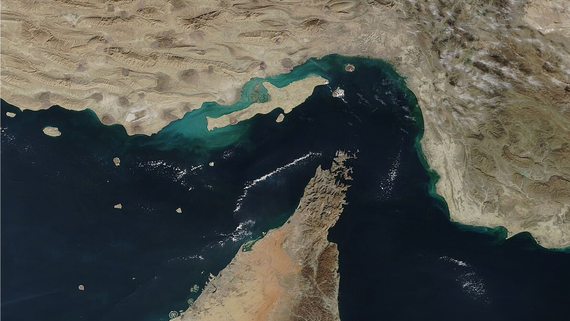 Iran nêu quan điểm cứng rắn về eo biển Hormuz