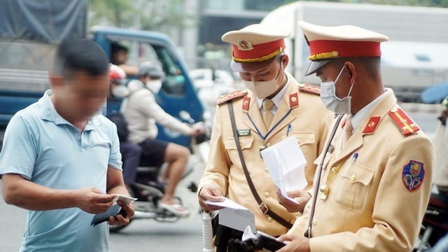 Đề xuất nâng thẩm quyền xử phạt giao thông cho công an xã