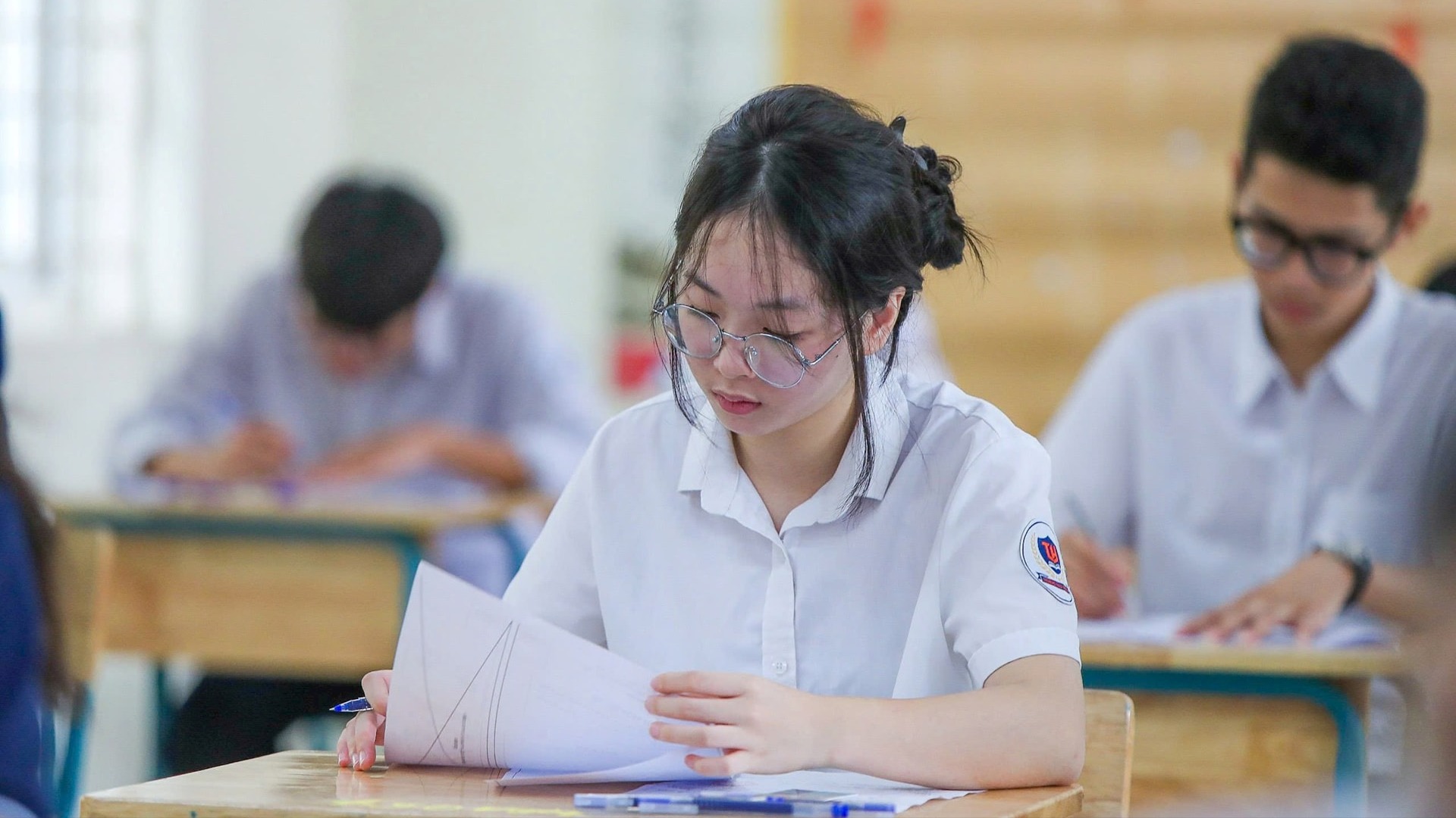 Áp lực tuyển sinh - Nhìn từ thực tế