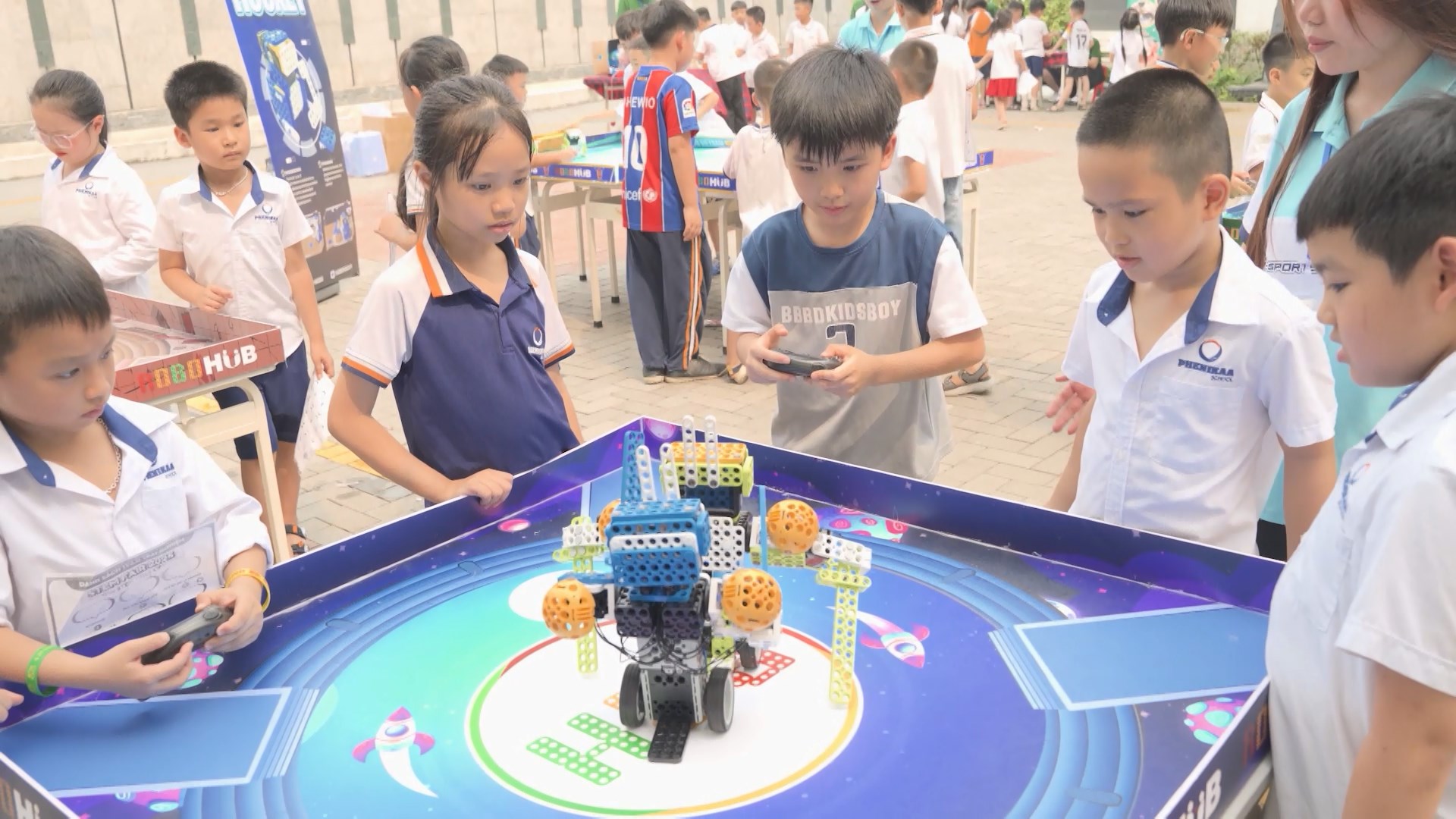 STEM mở không gian sáng tạo khoa học cho học sinh