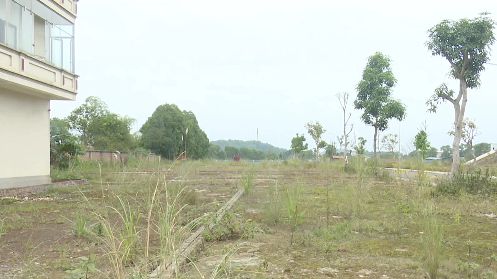 Thị trường đất nền vùng ven Hà Nội hạ nhiệt