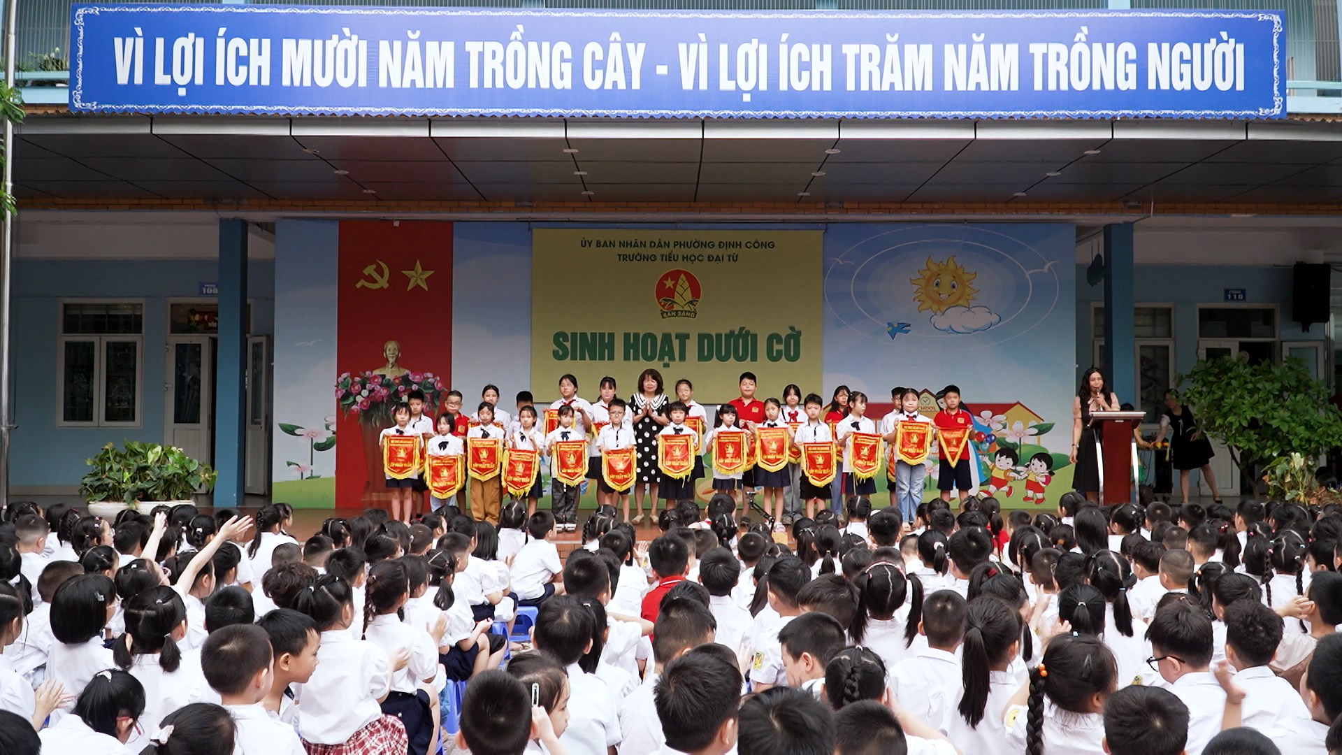 Đẩy mạnh phong trào thể dục thể thao học đường