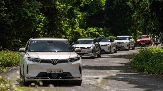 Đề xuất miễn lệ phí trước bạ ô tô điện đến hết năm 2030