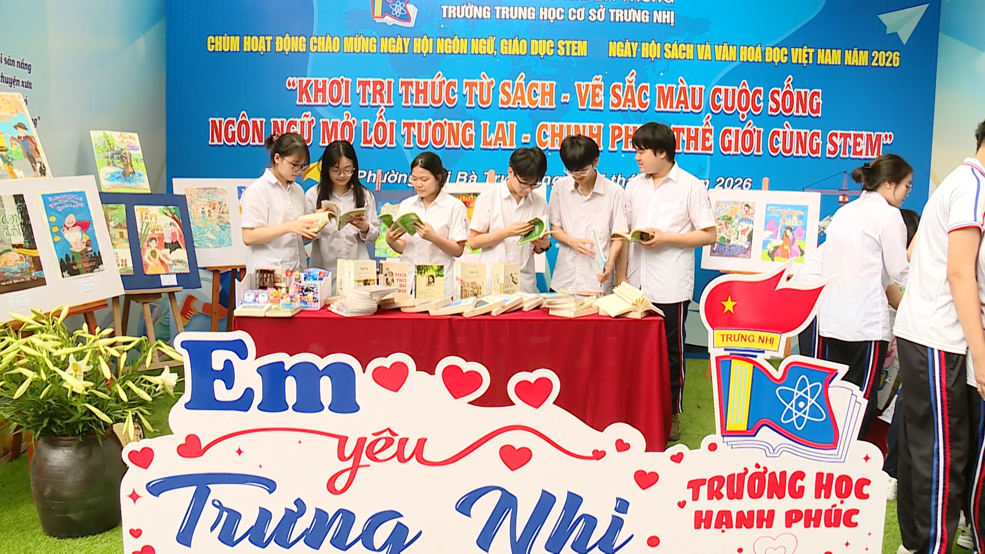 Khơi nguồn tri thức từ sách