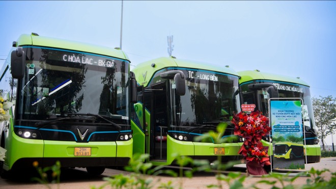 Lên lộ trình chuyển đổi xanh cho hơn 20 tuyến buýt kế cận