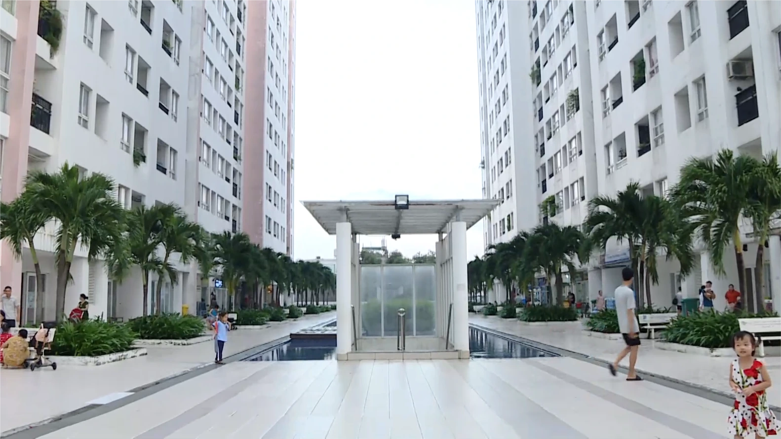 Mức độ quan tâm chung cư và đất nền không đồng đều