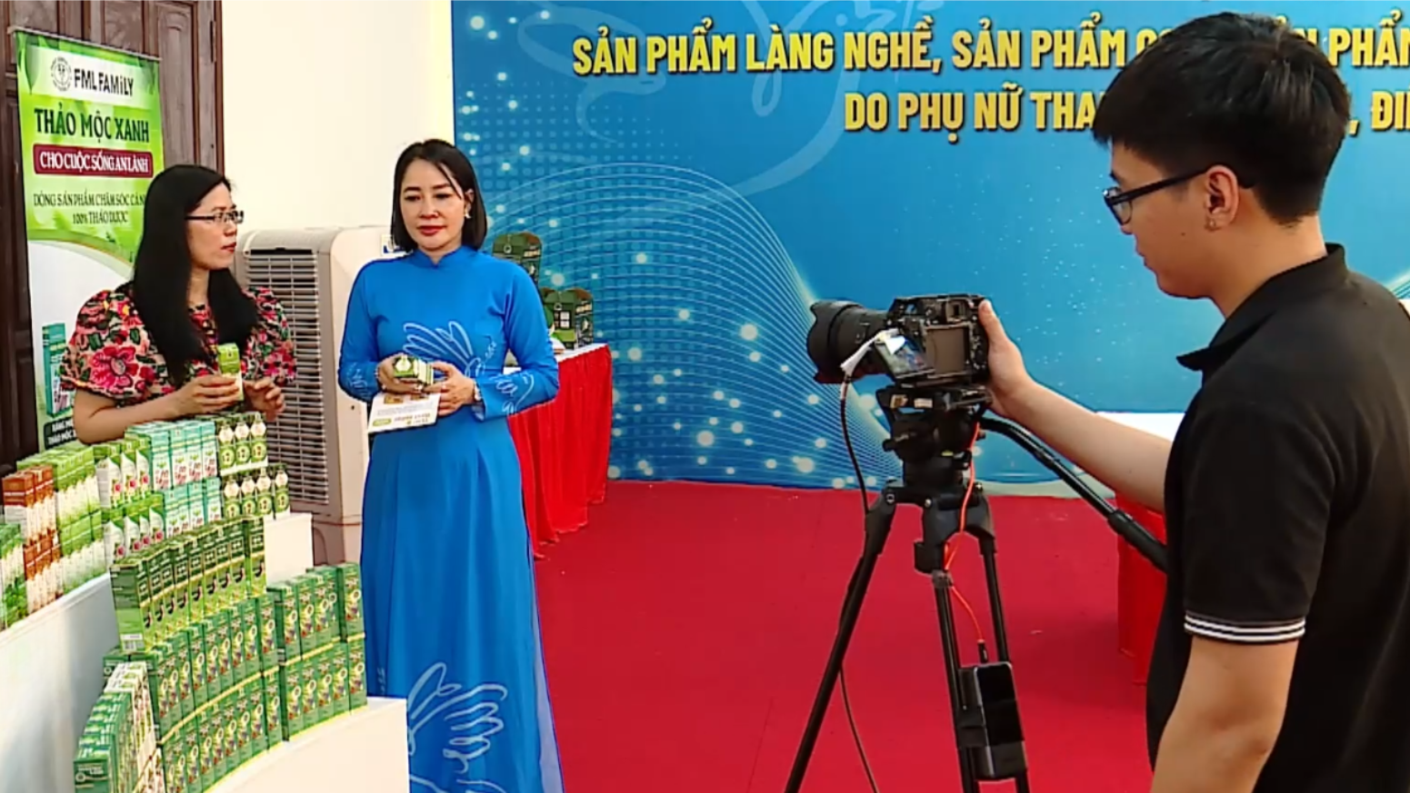 Không gian số – cơ hội mới cho phụ nữ phát triển kinh tế