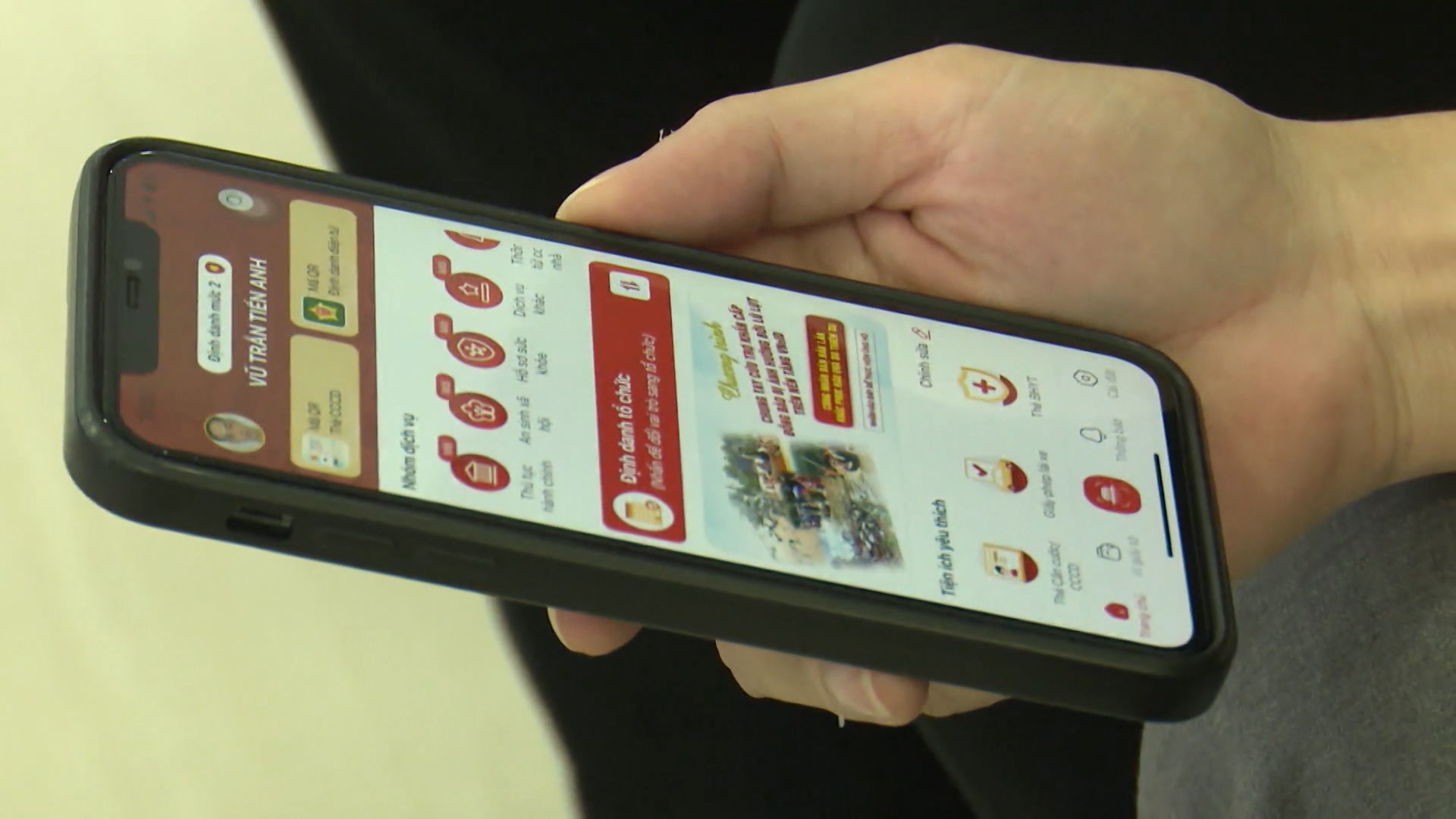 Giải quyết thủ tục hành chính về vũ khí, vật liệu nổ trên VNeID