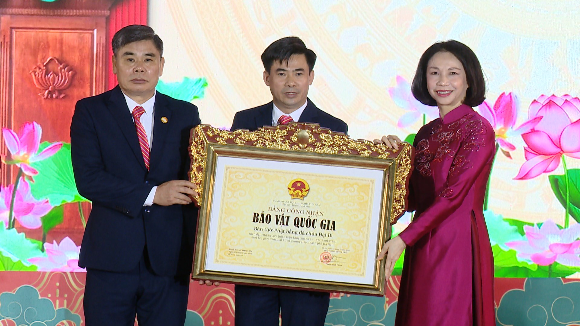 Xã Dương Hòa đón Bằng công nhận Bảo vật Quốc gia