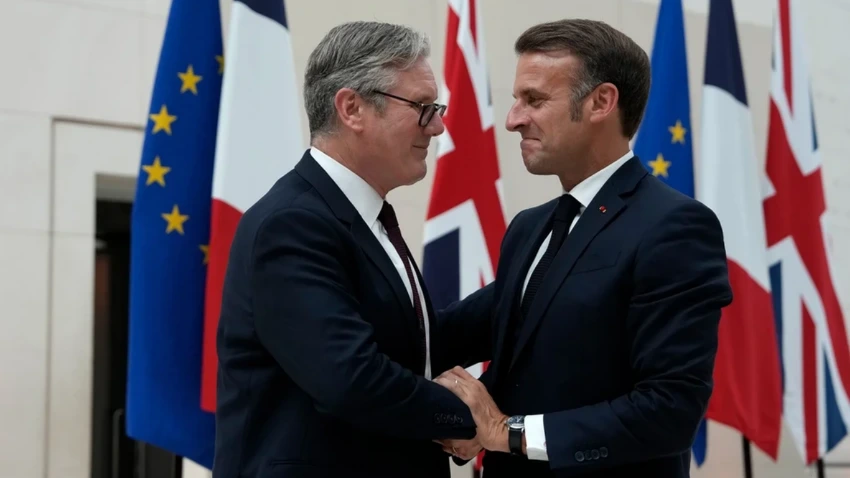 Anh, Pháp đàm phán về vấn đề bảo vệ eo biển Hormuz