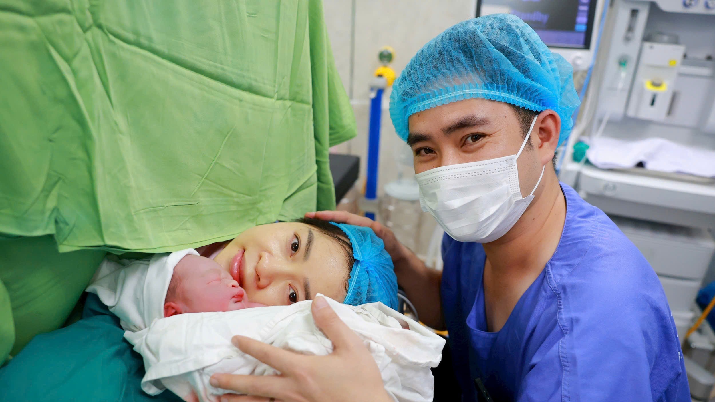 Kỳ tích cứu sống thai nhi nguy cơ sinh non trong bụng mẹ