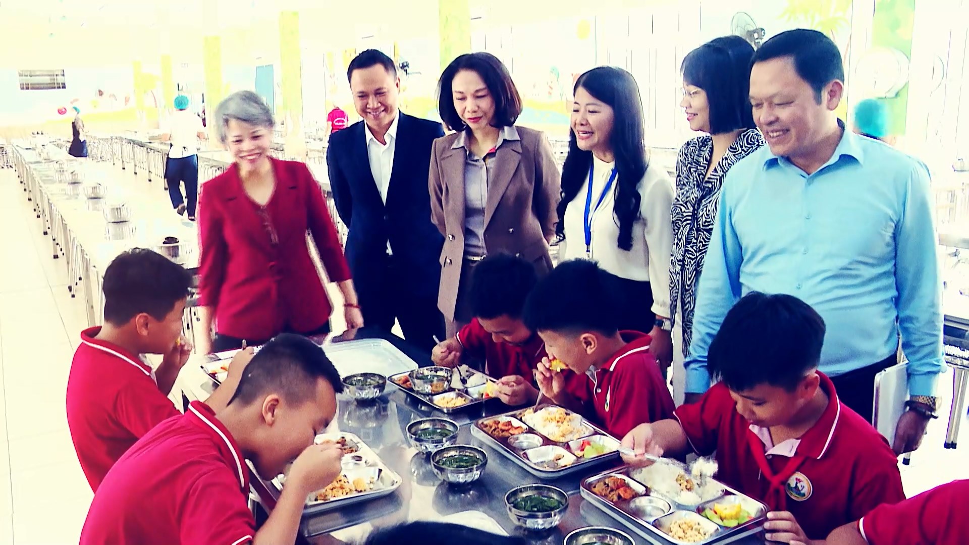 Hà Nội siết chặt quản lý thực phẩm từ sản xuất đến tiêu dùng