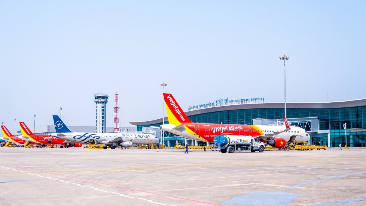 Bộ Xây dựng đề xuất rút ngắn thủ tục cấp phép bay