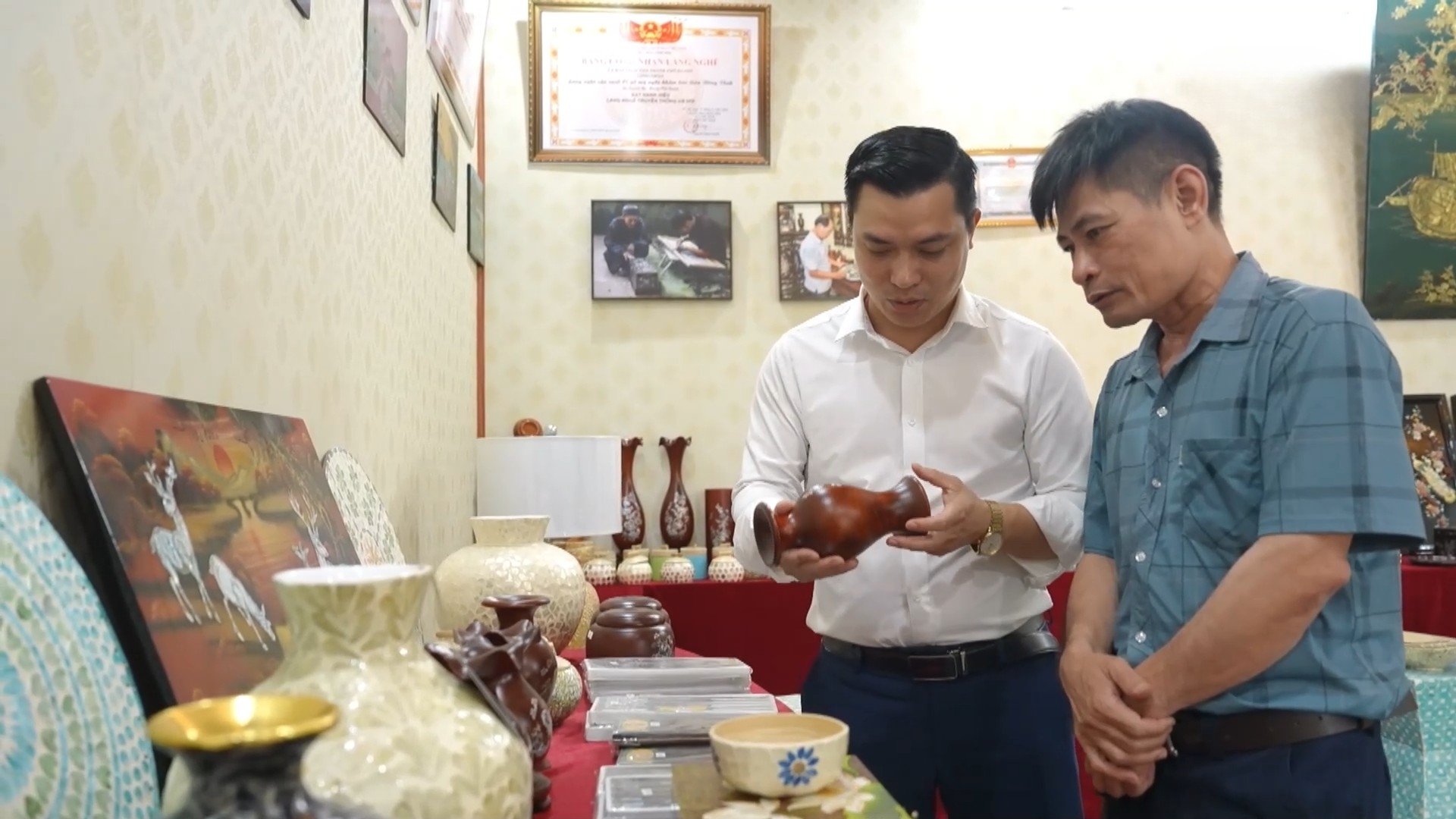 Phát triển du lịch gắn với làng nghề