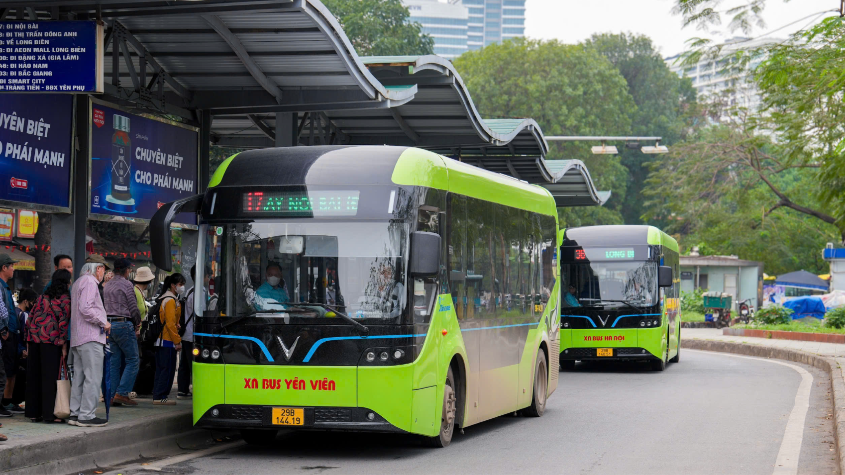 Hà Nội đưa vào hoạt động thêm 53 xe buýt điện