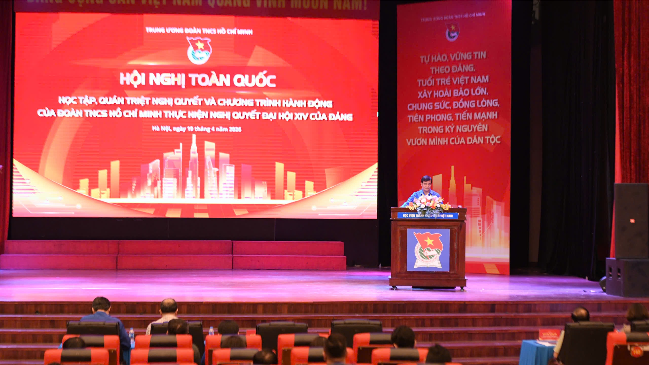 Phấn đấu 100% cán bộ Đoàn, Đoàn viên được học tập, quán triệt Nghị quyết