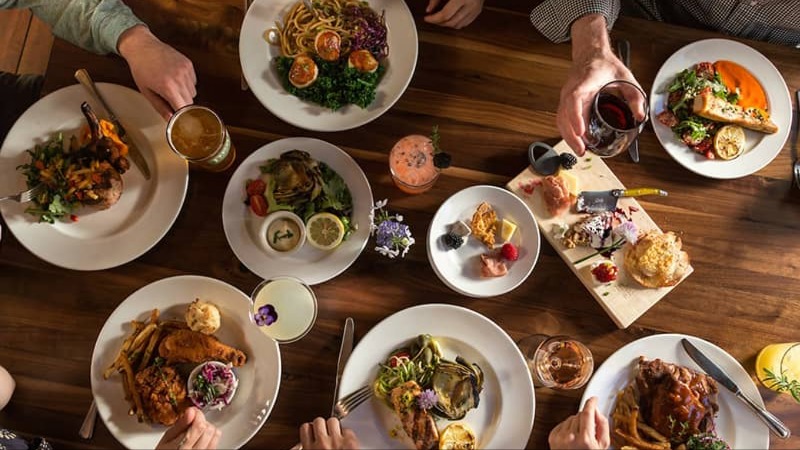 Ngành F&B thay đổi để thích ứng với áp lực thị trường