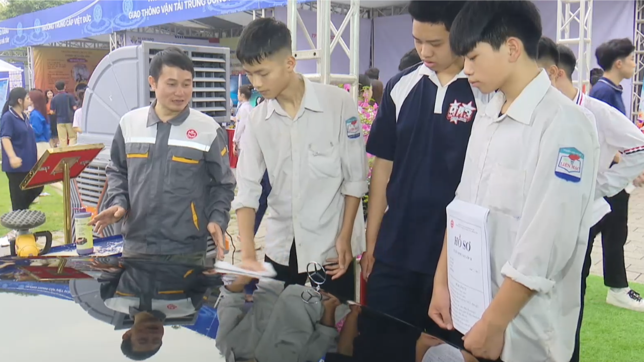 Đưa người học gần hơn với giáo dục nghề nghiệp  