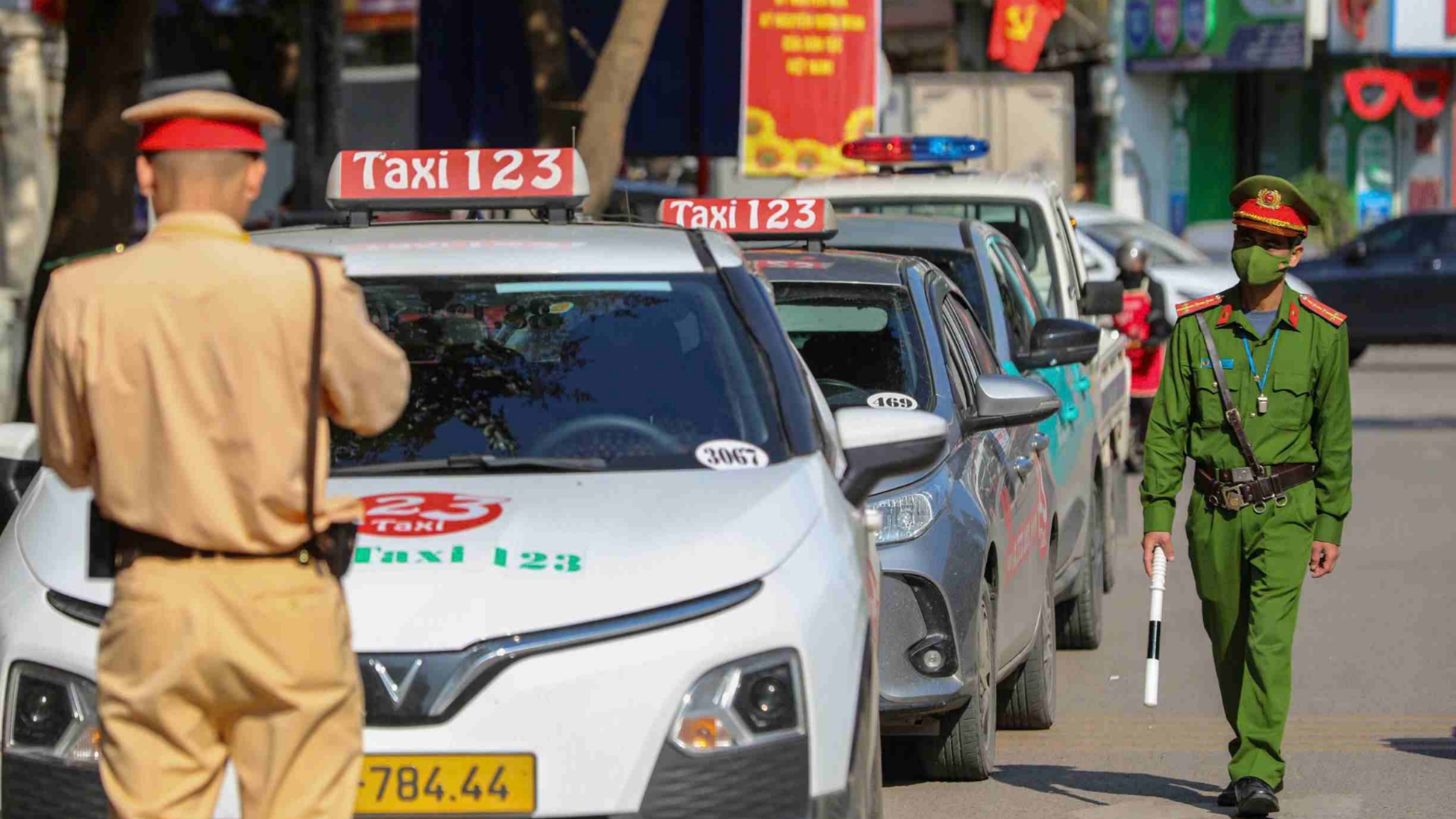 Tăng cường xử lý vi phạm dừng, đỗ xe sai quy định