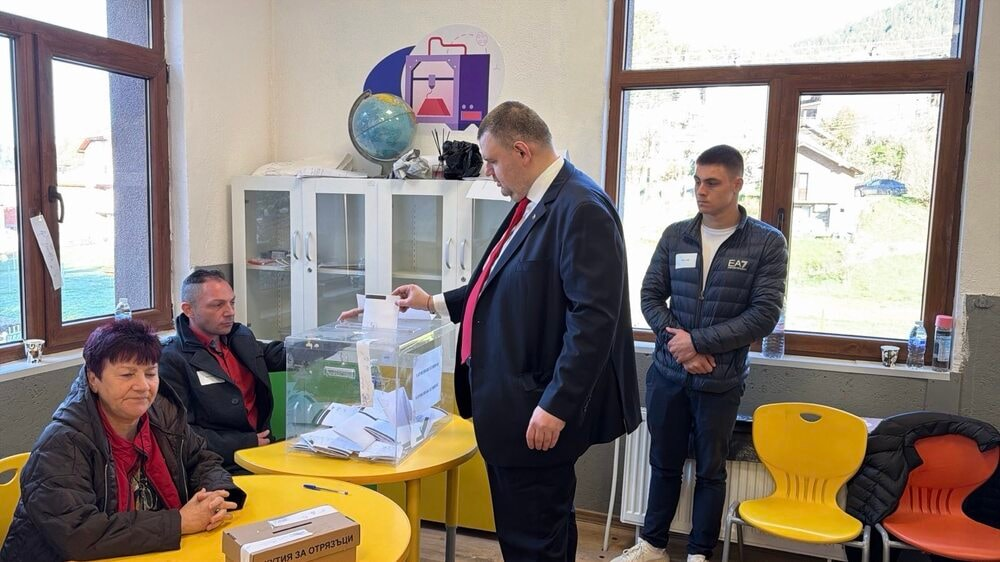 Bulgaria bầu cử Quốc hội lần thứ 8 trong vòng 5 năm