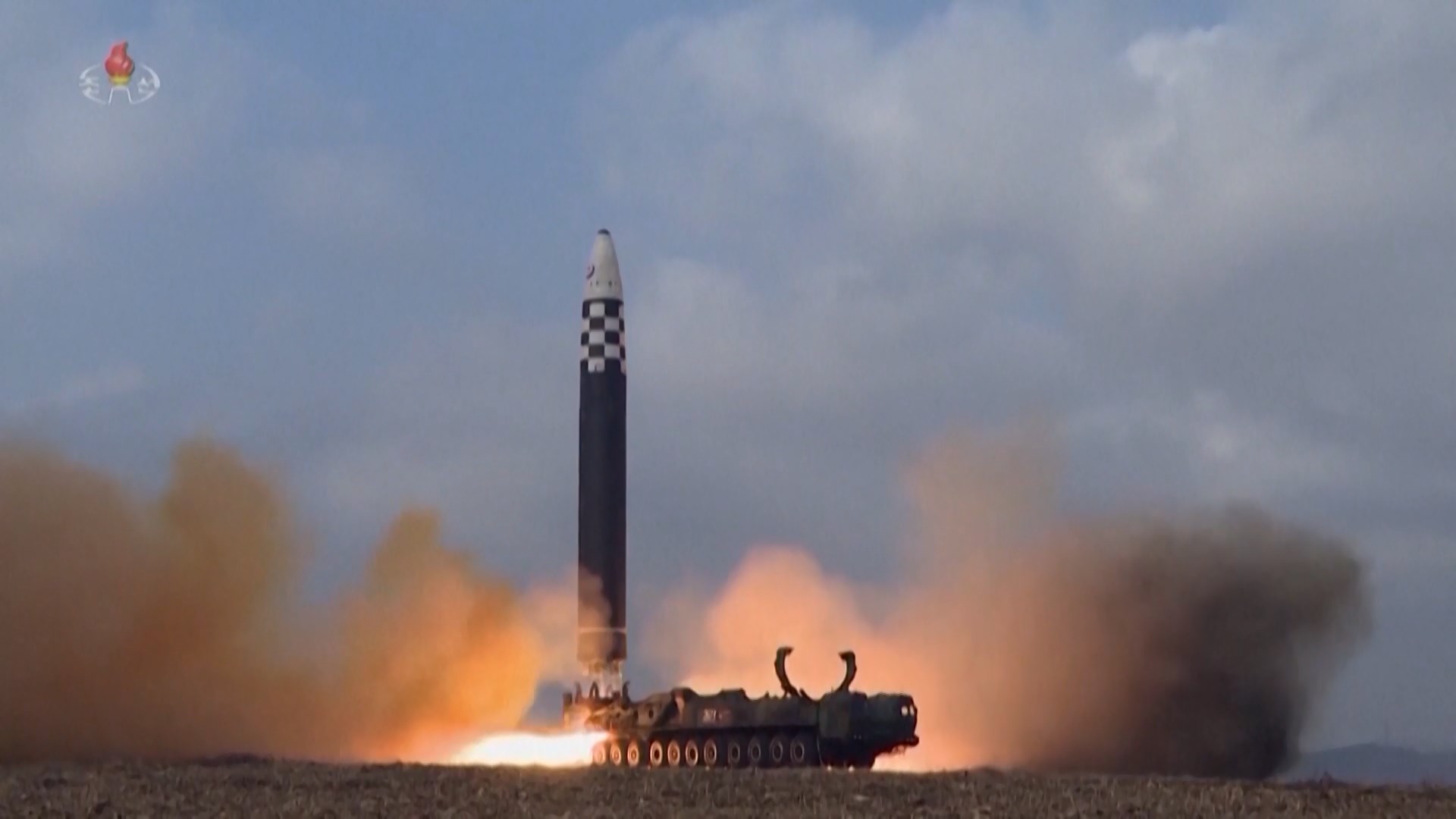 Triều Tiên phóng tên lửa đạn đạo ra vùng biển phía Đông