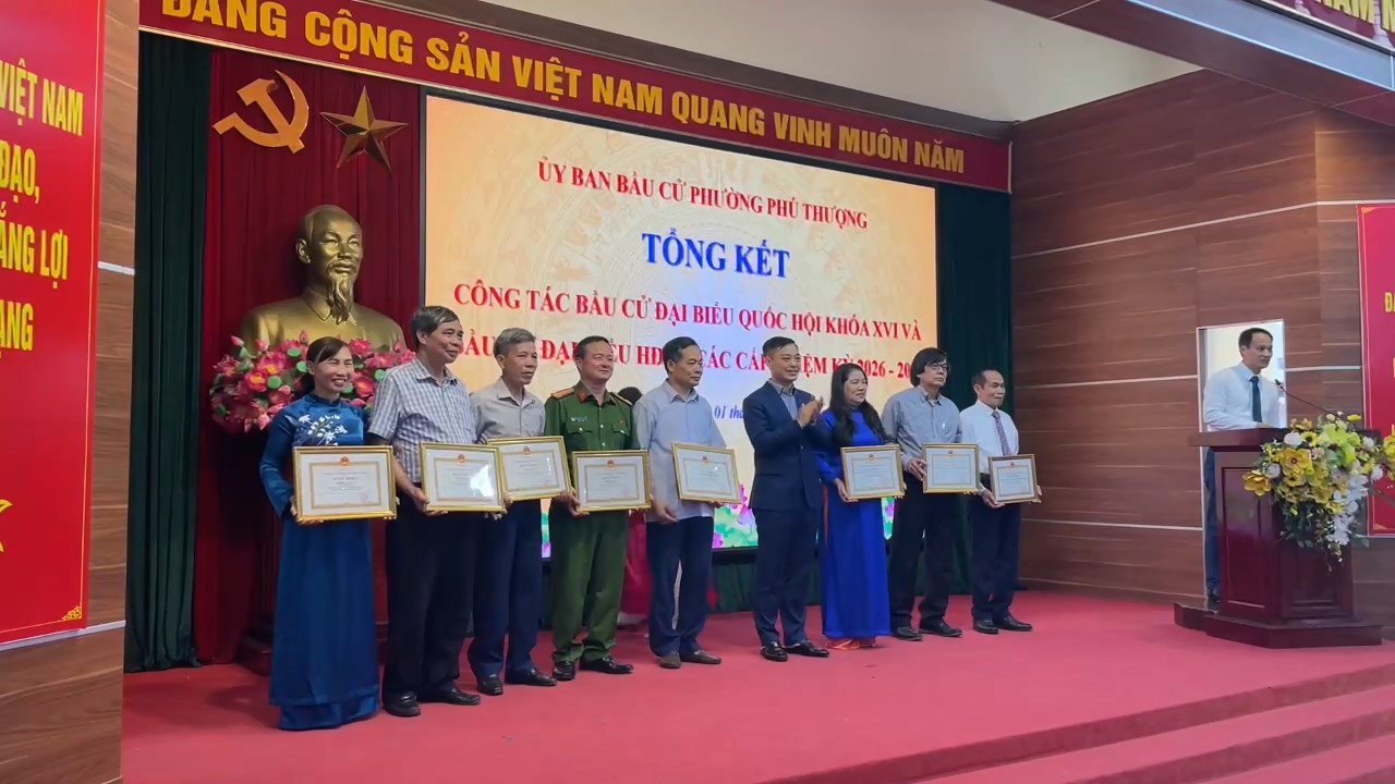 Phường Phú Thượng tổng kết công tác bầu cử 