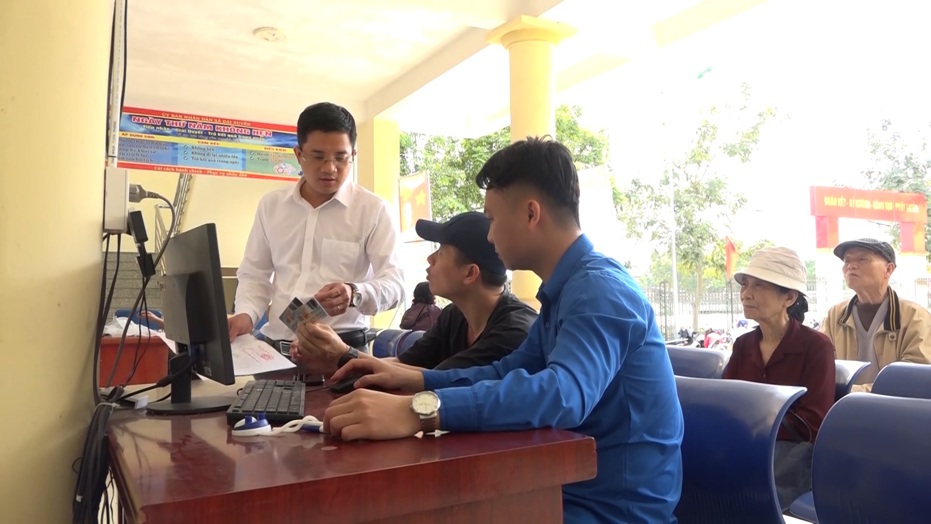 Xã Đại Xuyên cải cách hành chính từ mô hình 'Ngày thứ Năm không hẹn'