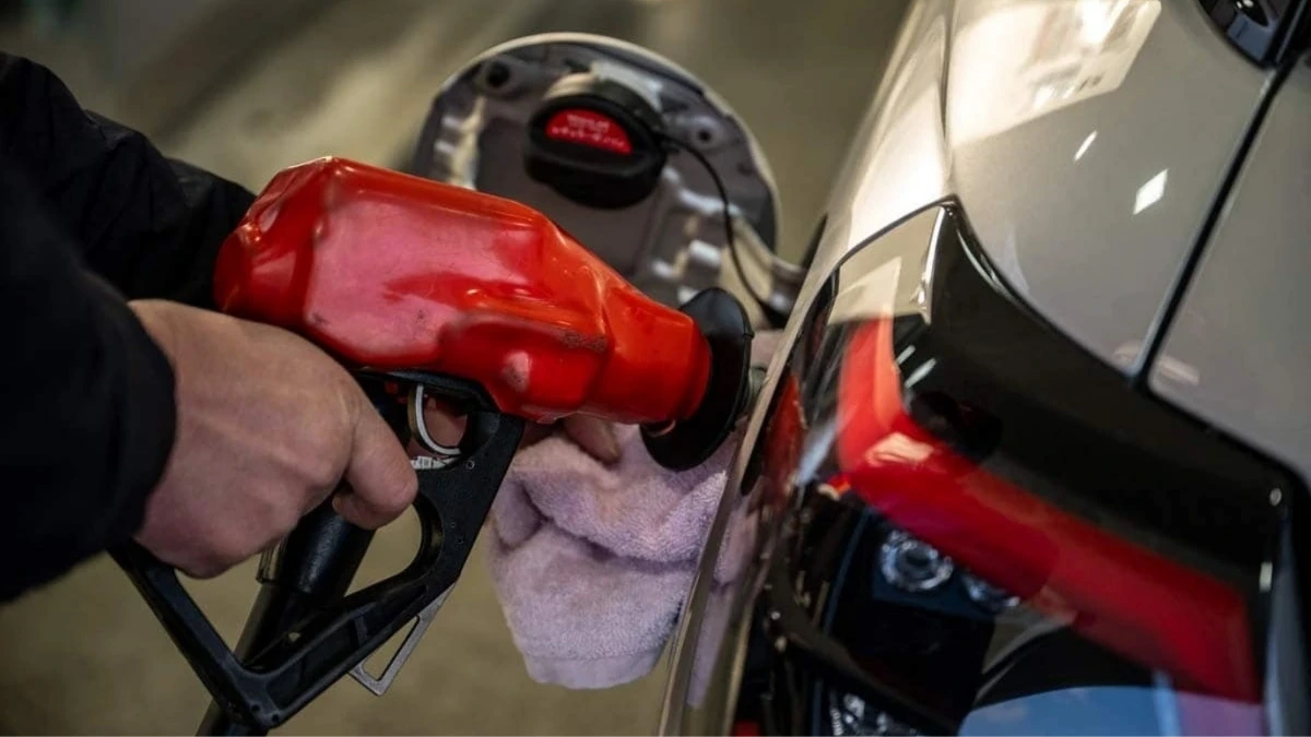 Nhật Bản khống chế thành công giá xăng dầu