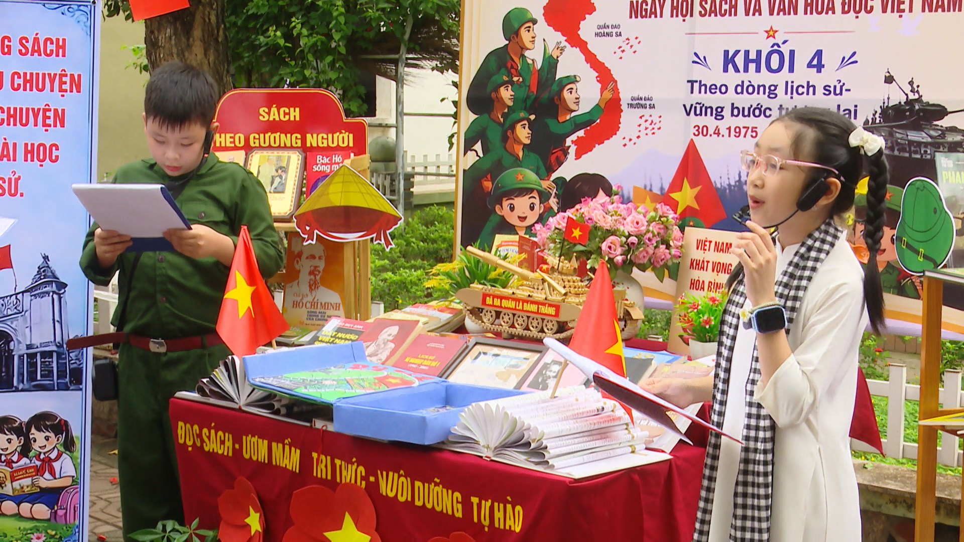 Phường Xuân Đỉnh hưởng ứng Ngày Sách và Văn hóa đọc