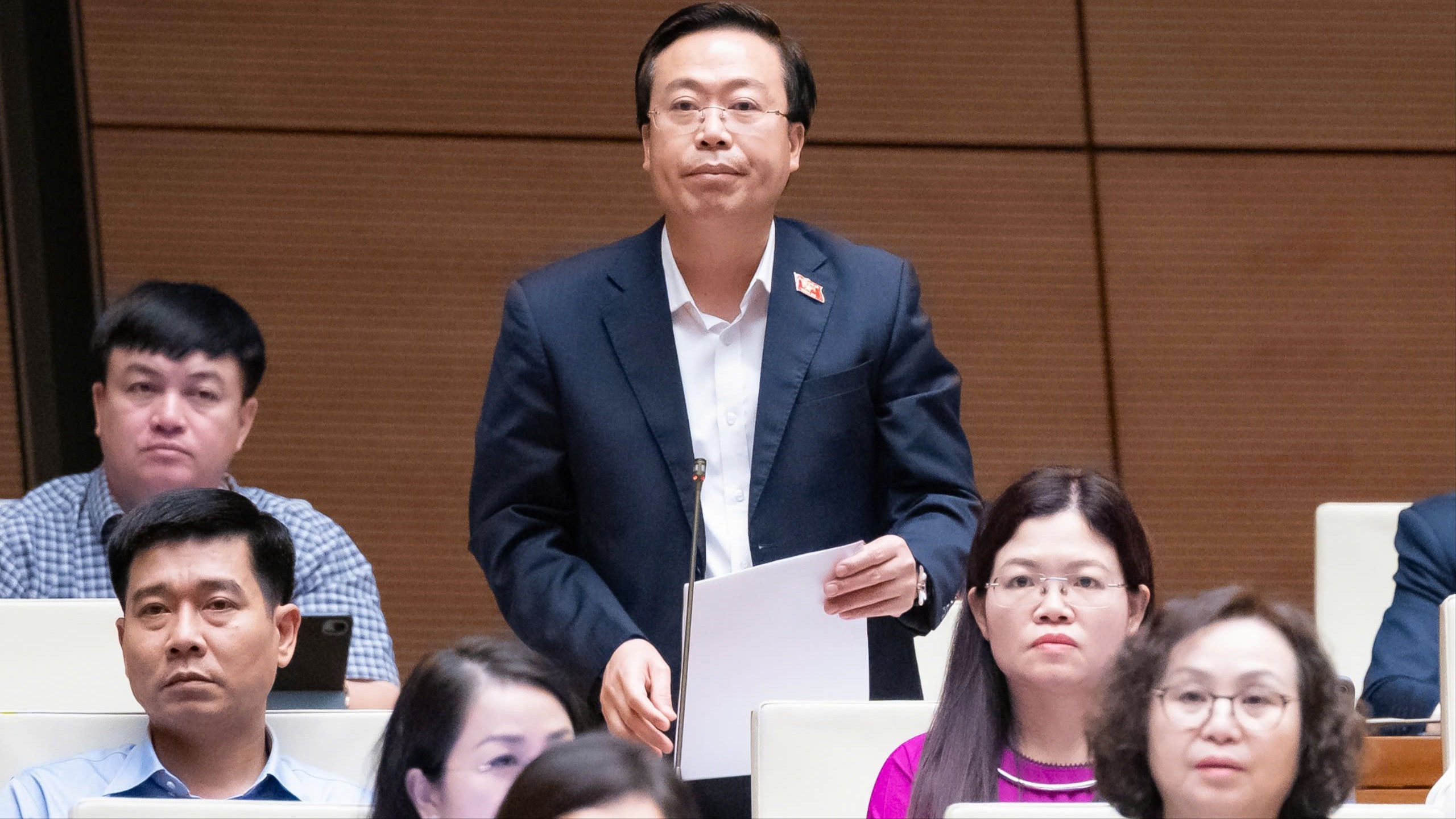 Khơi thông nguồn lực, củng cố nền tảng cho tăng trưởng bền vững