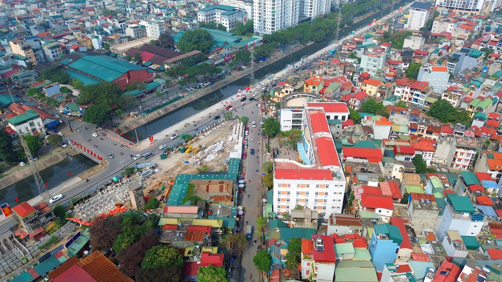 Hà Nội tăng tốc GPMB dự án mở rộng đường Lĩnh Nam