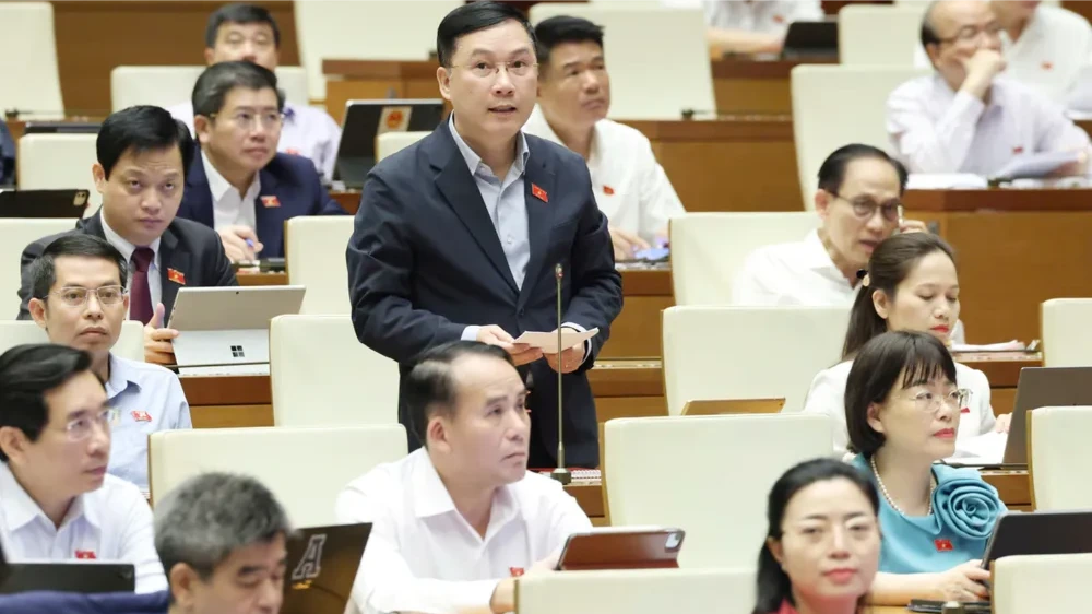 Không dùng mệnh lệnh hành chính với thị trường bất động sản