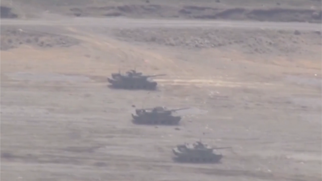 Nhật Bản: Đạn pháo xe tăng phát nổ, 3 binh sĩ thiệt mạng