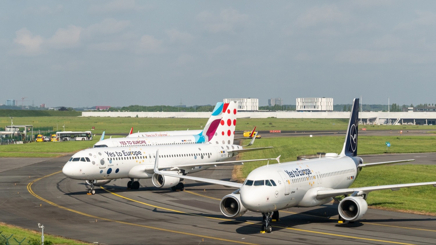 EU đối phó với nguy cơ thiếu nhiên liệu máy bay