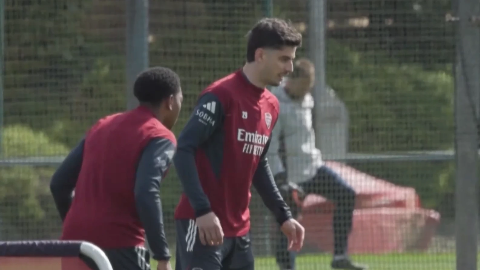 Siêu máy tính Opta vẫn đặt niềm tin vào Arsenal