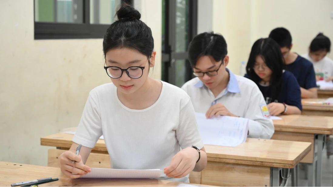 Hà Nội có gần 130.000 học sinh đăng ký thi vào lớp 10