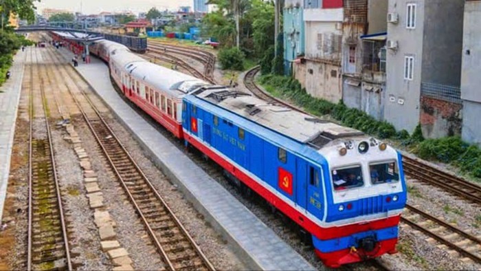 Đường sắt áp dụng AI giảm giá vé chặng ngắn đến 35%