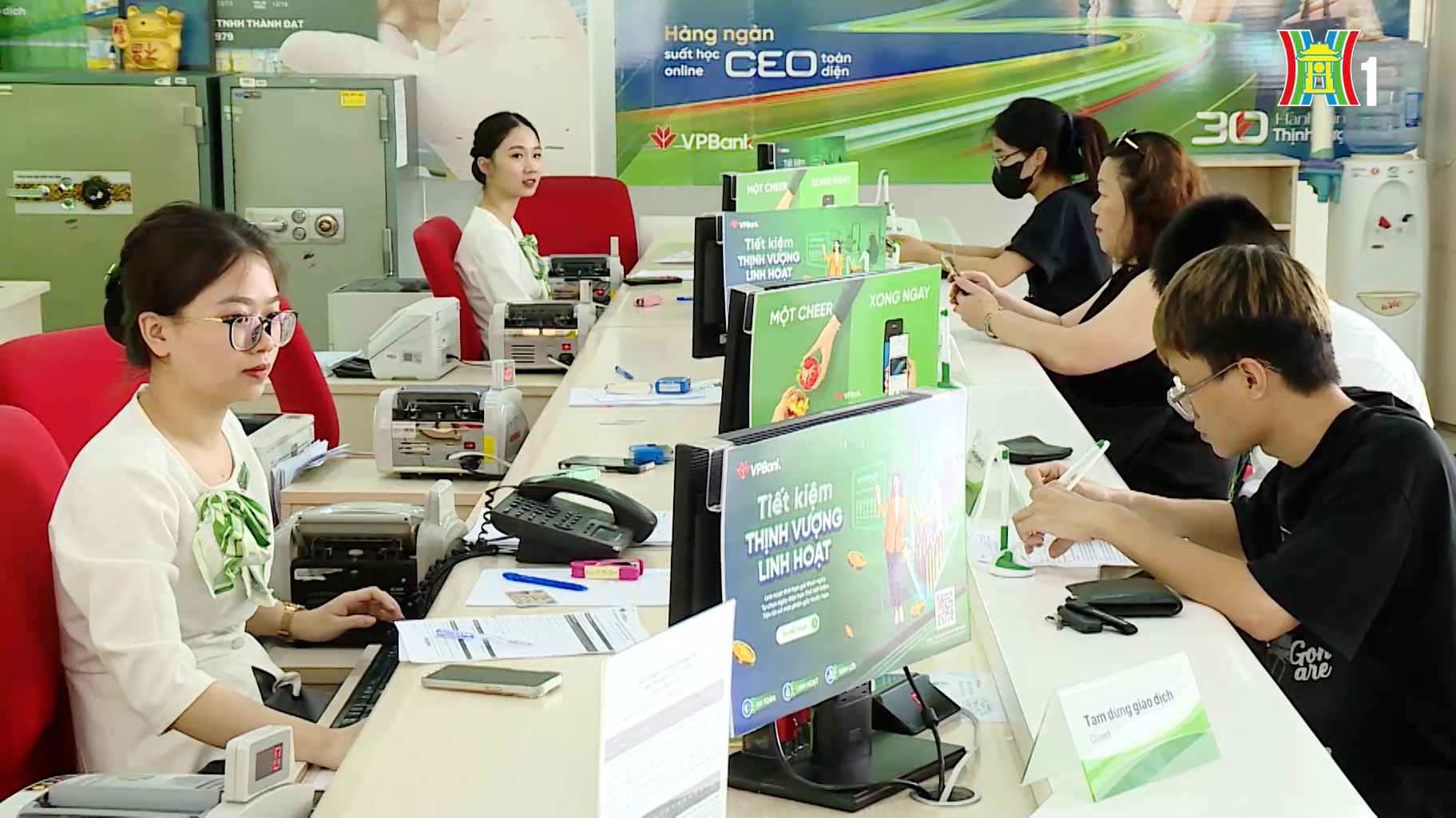 Lãi suất 'hạ nhiệt', thị trường BĐS đón những tín hiệu mới?