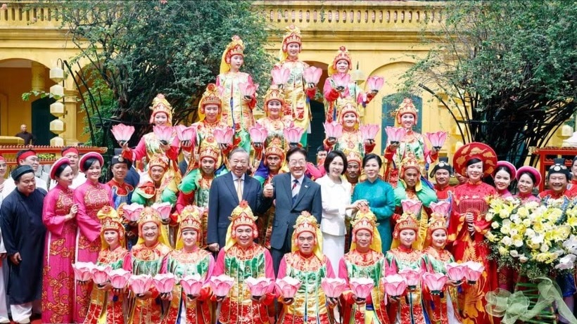 Chương trình hữu nghị đặc biệt tại Hoàng thành Thăng Long