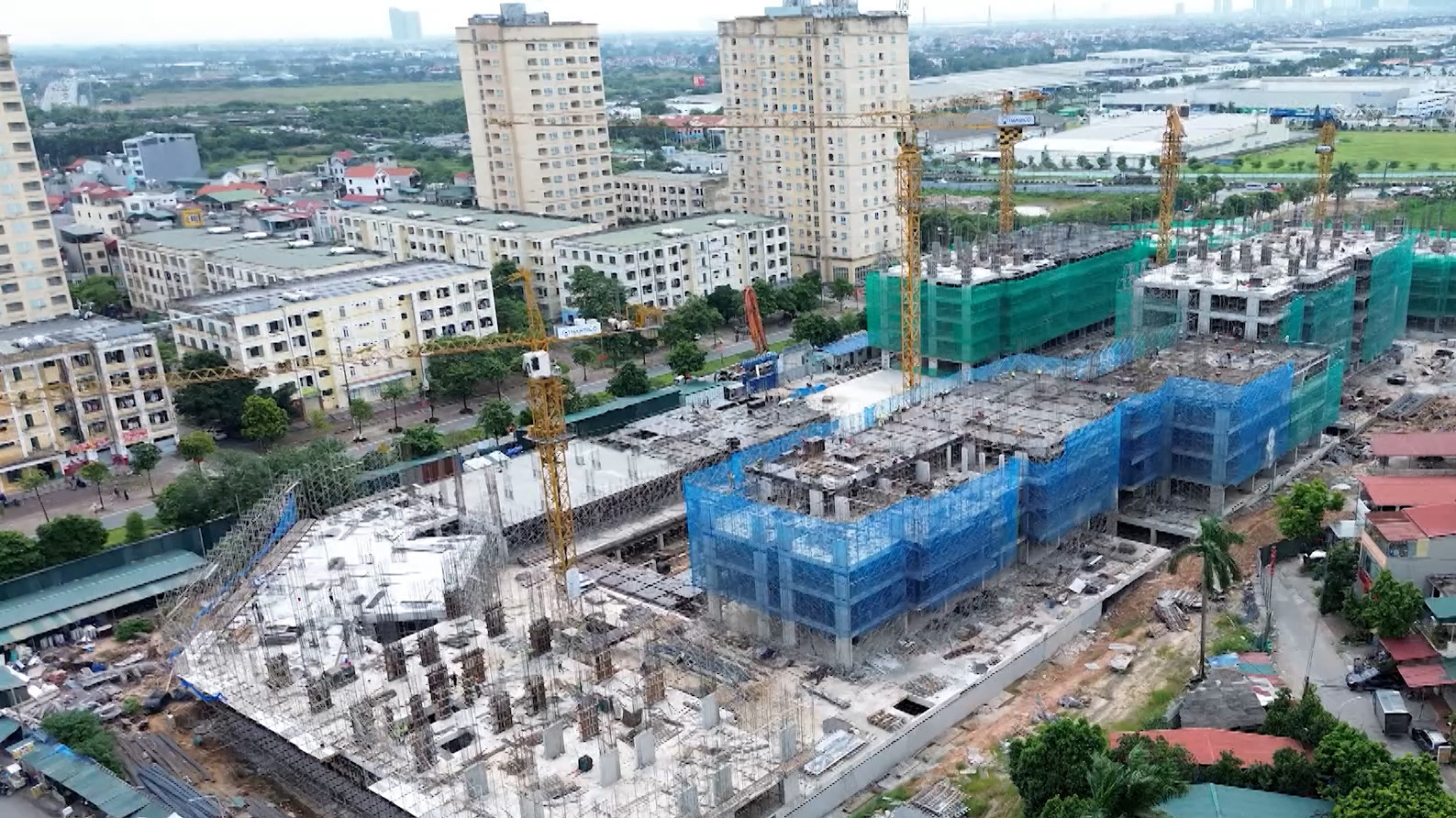 Chủ đầu tư nhà ở xã hội được xem xét miễn giấy phép xây dựng