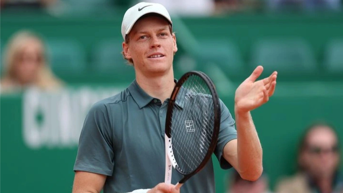 Jannik Sinner và Elena Rybakina ngược dòng đi tiếp ở Madrid mở rộng