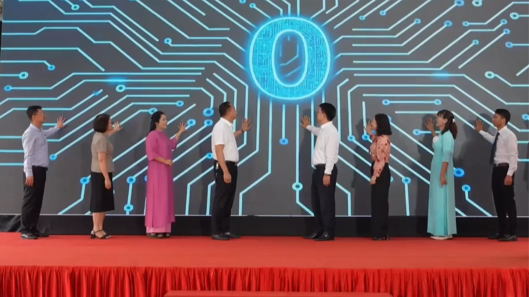 Xã Đông Anh: Chuyến đổi số đến từng thôn, tổ